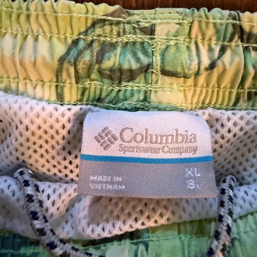 Columbia PFG Shorts‎ Mens XL Green Tropical Marlin Martini Omni-Shade Fishing